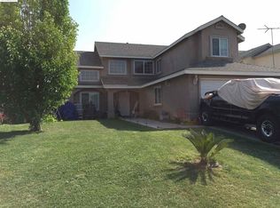 2054 Lynmarie Dr, Merced, CA 95341