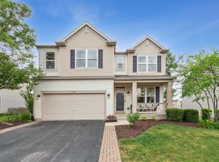 1105 Mountain View Dr, Joliet, IL 60432