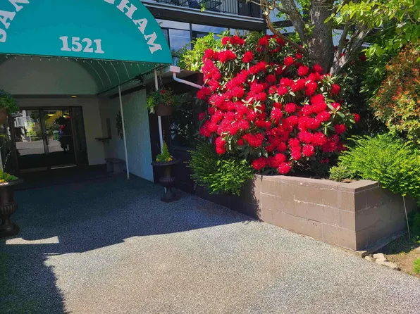 1521 Blackwood St #111, White Rock, BC V4B 3V6