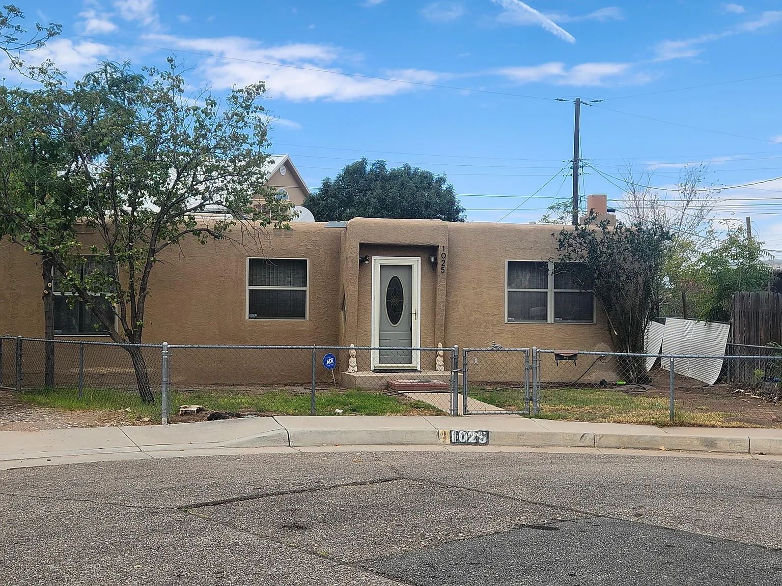 2 bed, 1.5 bath, 1567 sqft, $1,850 — Photo 1