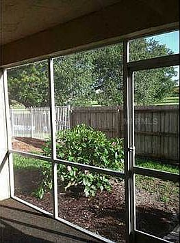 3rd image of 2121 Wood St #120