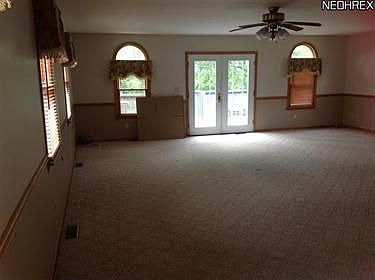 4th image of 64 Cleveland Ave