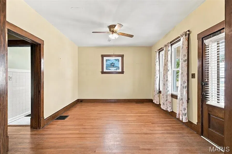 2 bed, 1410 sqft, $2,275 — Photo 2