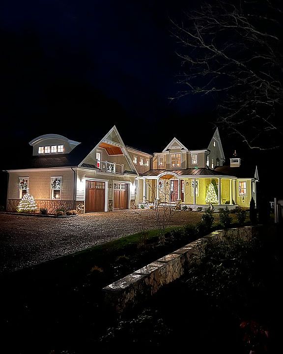 2nd image of 23 Summer St