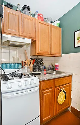Rented by Prince Real Estate Associates LLC | media 6