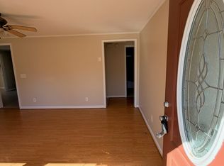 101 Virginia Ln, Yorktown, VA 23692