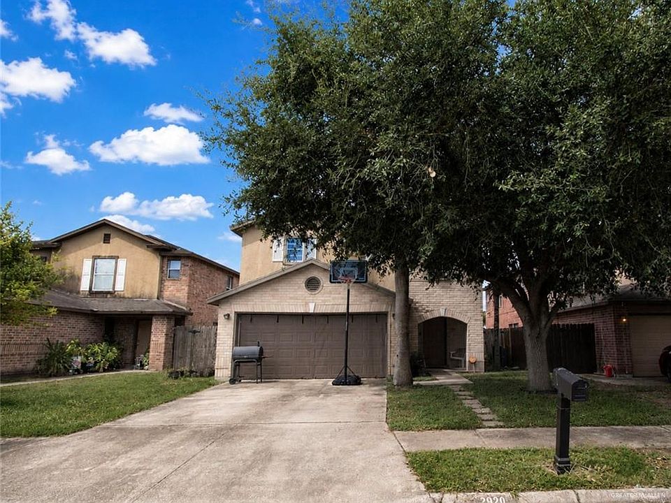 1st image of 3920 View Point Dr