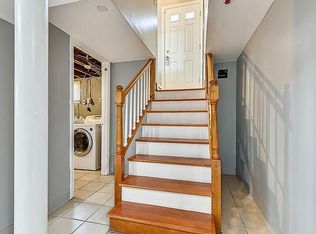 6852 Westridge Rd, Baltimore, MD 21207