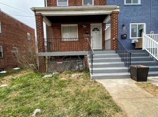 3927 R St SE, Washington, DC 20020