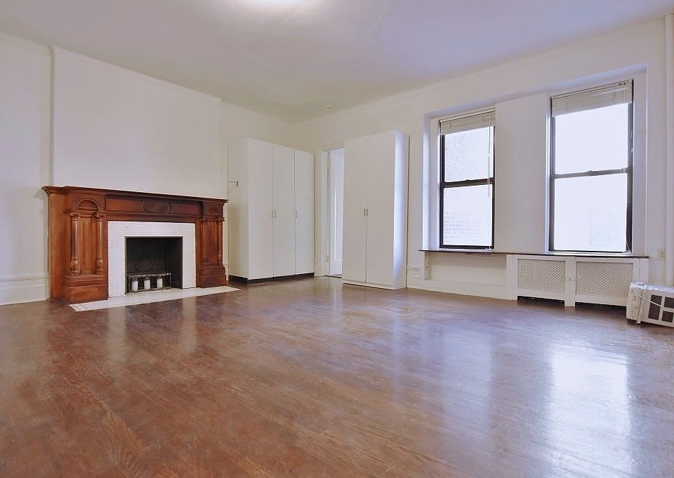 1st image of 321 W 88th St APT 2B