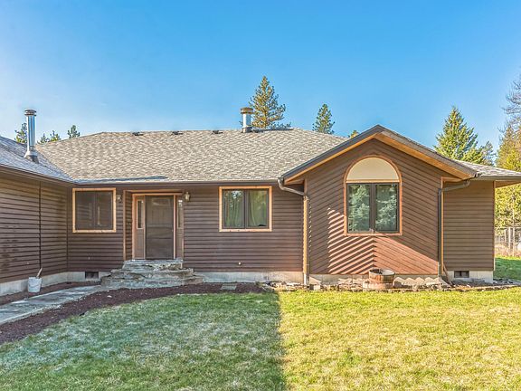 3rd image of 26406 N Park Ln