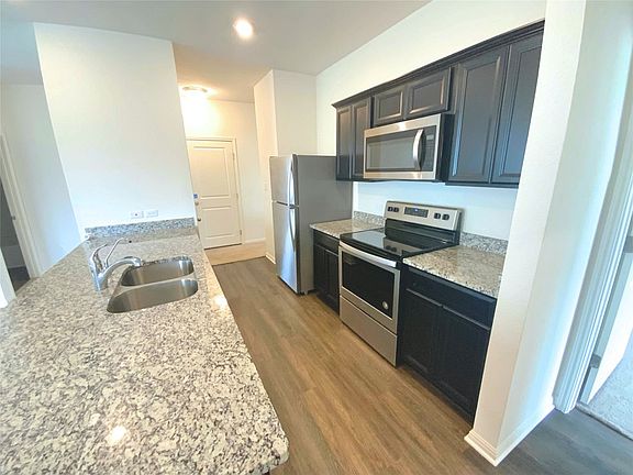 5th image of 13509 Arthur Vandenburg Way
