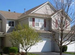 2967 Langston Cir, Saint Charles, IL 60175