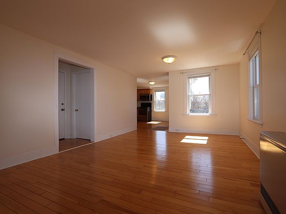 5th image of 20B Whipple Rd #20-B