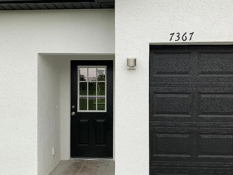 7367 Canterbury St — Photo 16