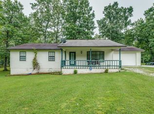 431 Breckenridge Dr, Crossville, TN 38572