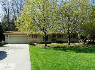 3740 Mulberry Ln, Dewitt, MI 48820