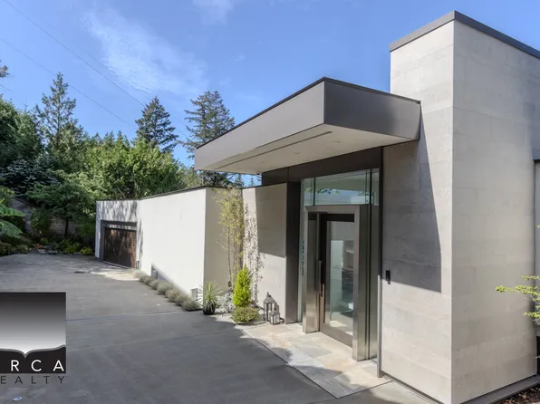 6173 Nelson Ave, West Vancouver, BC V7W 2A1