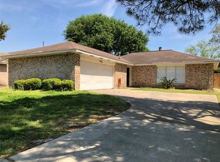 7230 Sonnet Glen Ln, Houston, TX 77095