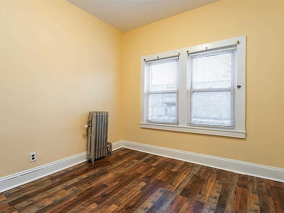 2nd image of 89 Deer Park Ave #5