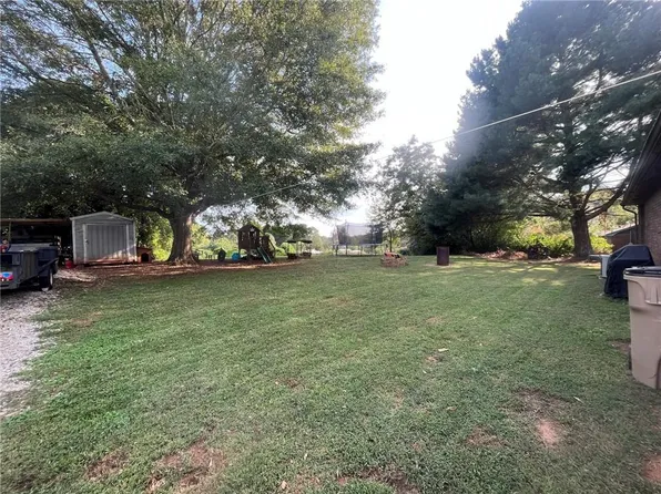 4539 Strickland Blvd, Flowery Branch, GA 30542