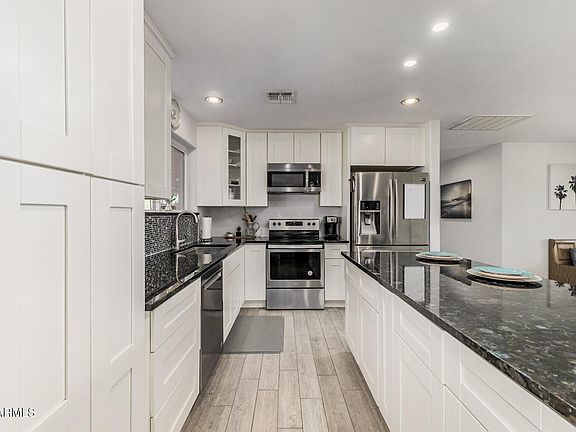 3rd image of 23631 N 103rd Avenue