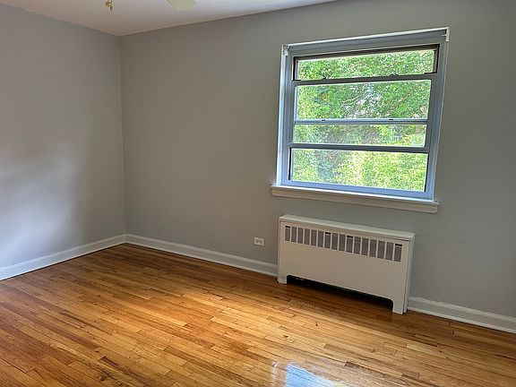 5th image of 194-12 37th Ave Floor 2