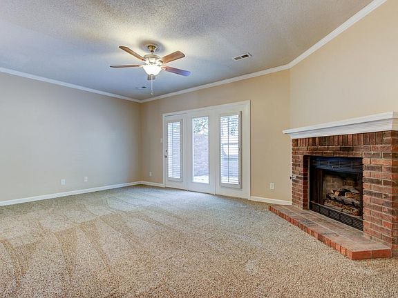 4th image of 138 Durwood Rd Unit E