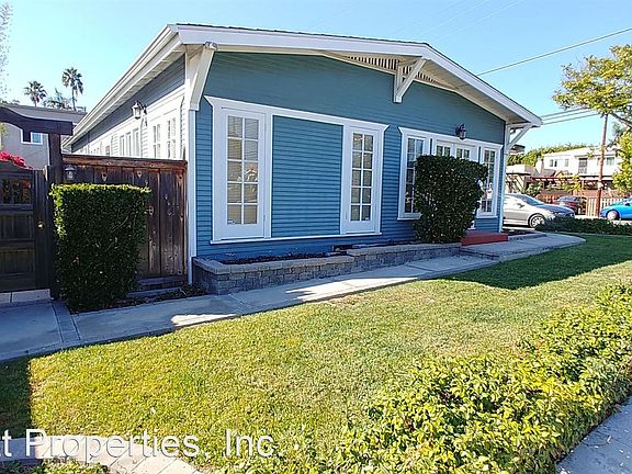 4th image of 3089 Thorn St