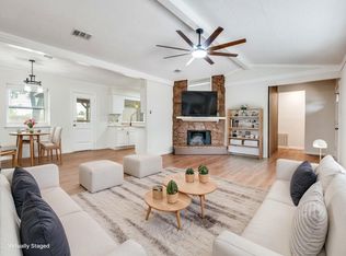 321 Campo St, Grand Prairie, TX 75051