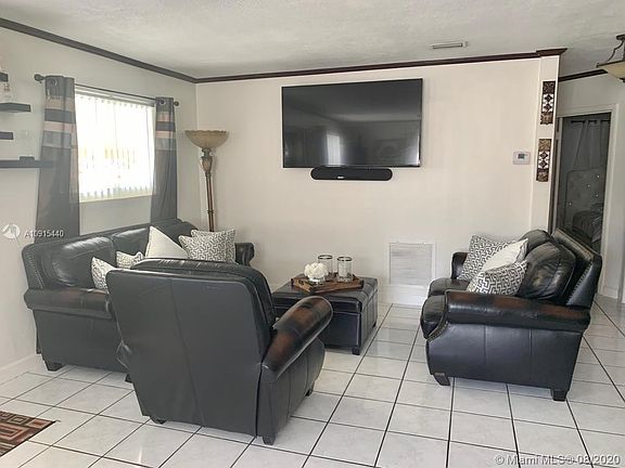 3rd image of 6180 SW 42nd Ct