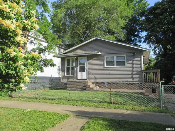 1310 W Aiken Ave, Peoria, IL 61605
