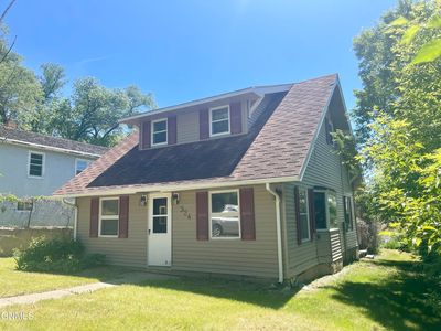 324 7th St NE, Jamestown, ND, 58401