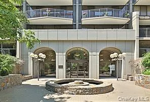 15 Stewart Pl — Photo 3