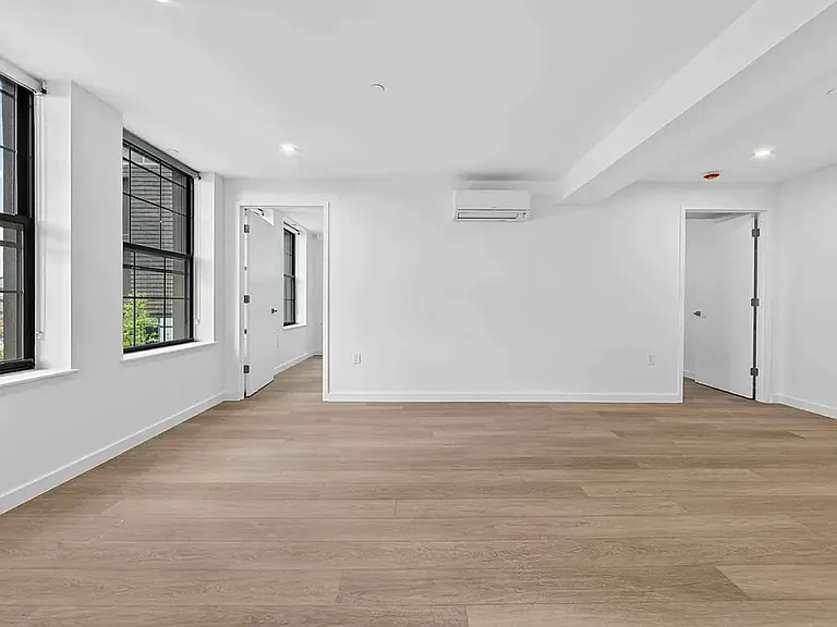225 E 134th St #2G — Photo 5