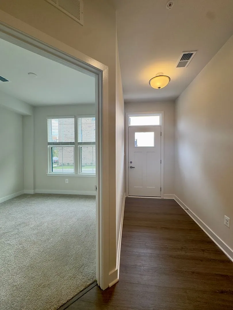 Brand-New 3BD/3.5BA Townhome in Baltimore's Riverside Community — Photo 3