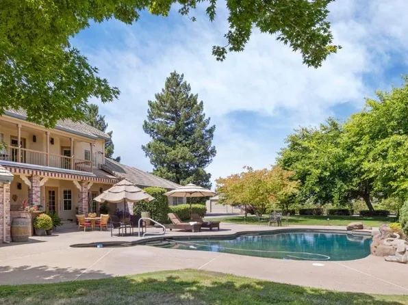 7583 E Realty Rd, Lodi, CA 95240