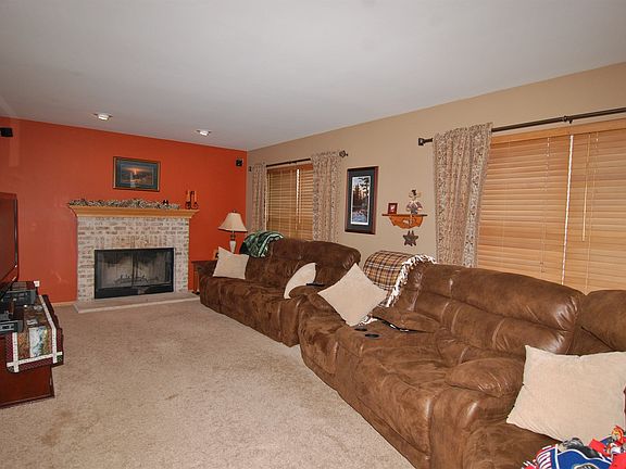 4th image of 3011 Blandford Ct