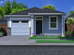 3895 NE Oakside Loop, Bend, OR 97701