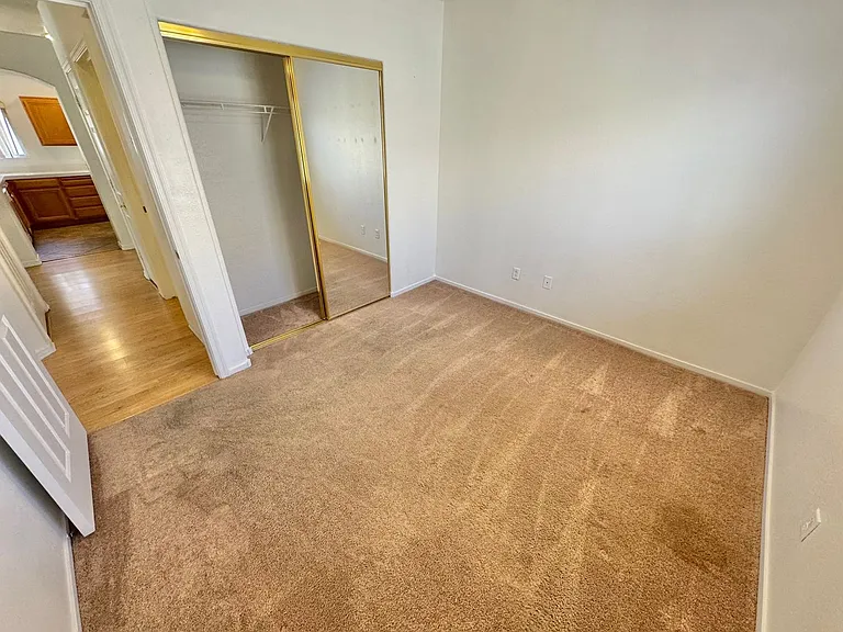 1396 Dragon Rock Dr — Photo 16