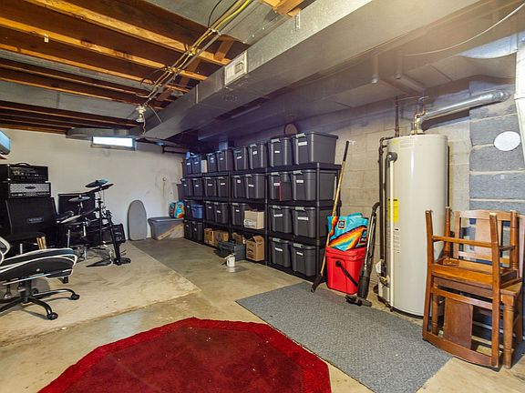 2nd image of 138 Langley Blvd