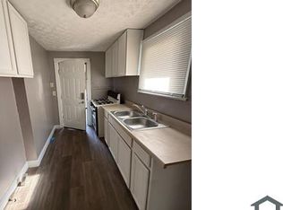 933 N Ewing St Unit B, Indianapolis, IN 46201