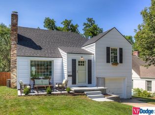 5621 Pine St, Omaha, NE 68106