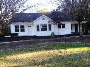 425 Saint Matthews Church Rd, Salisbury, NC 28146