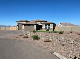 13622 W Sierra Vista Ct, Glendale, AZ 85307