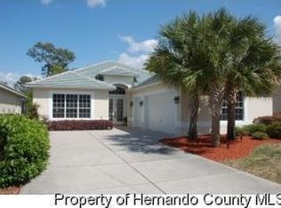 9109 Penelope Dr, Weeki Wachee, FL 34613