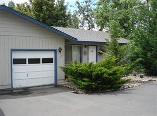 506 Hewitt Ave, Roseburg, OR 97470