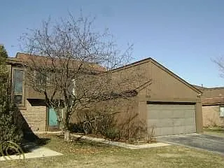 5810 Staghorn Dr photo 1
