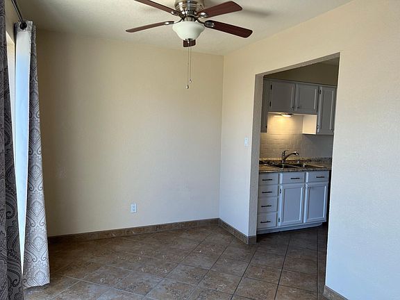4th image of 1034 Roadrunner Ct
