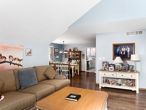 4th image of 103 S Stonington Dr #103